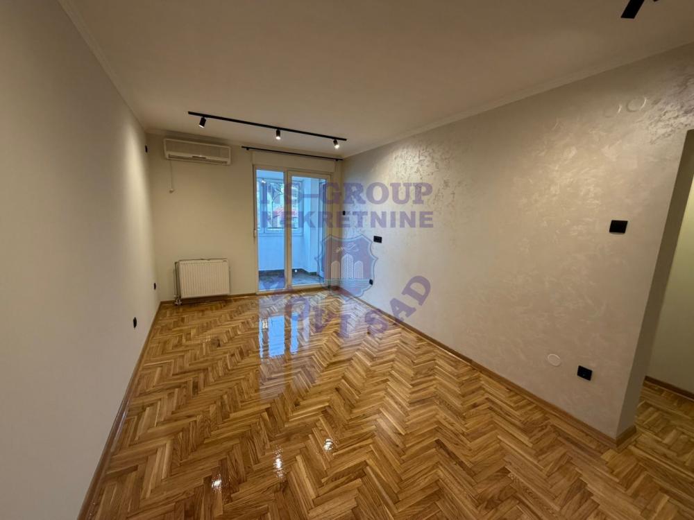 Slika 1 - Dvsoban stan na Novoj Detelinari